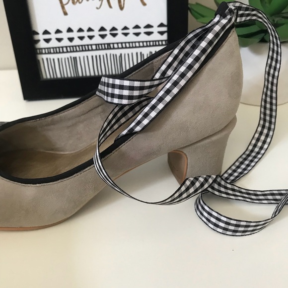 SALE Anthropologie Liendo Ribbon Tie Pumps - Picture 4 of 7